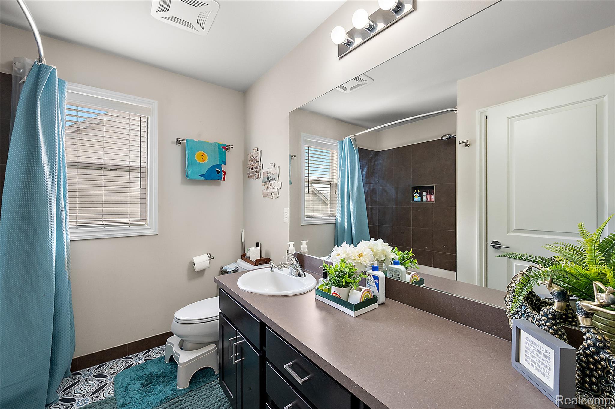 4095 Rockingham Drive