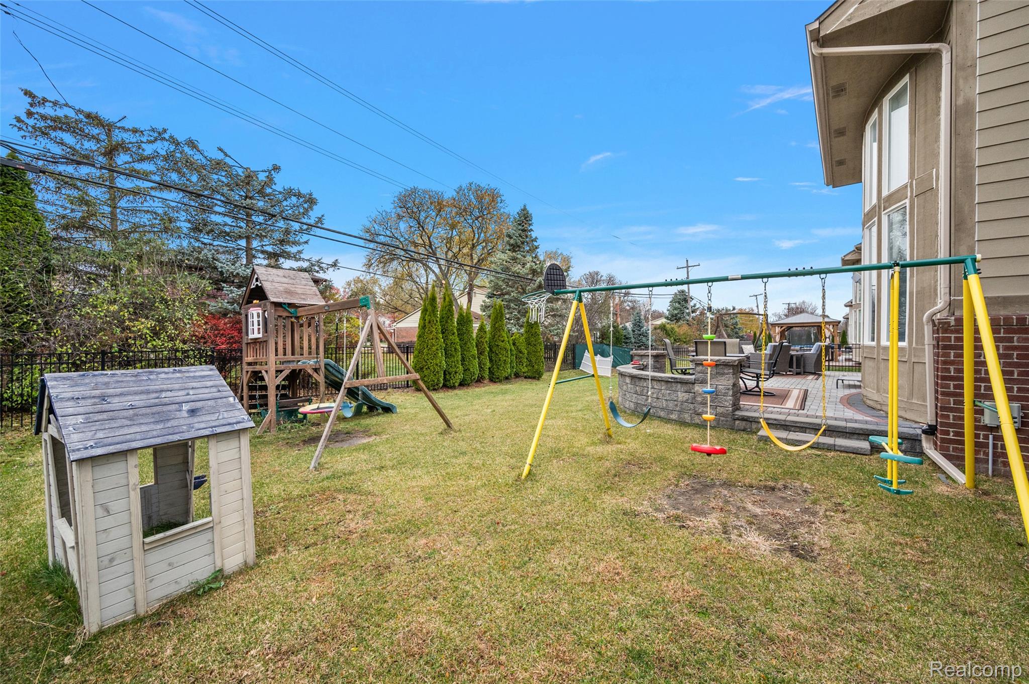 4095 Rockingham Drive