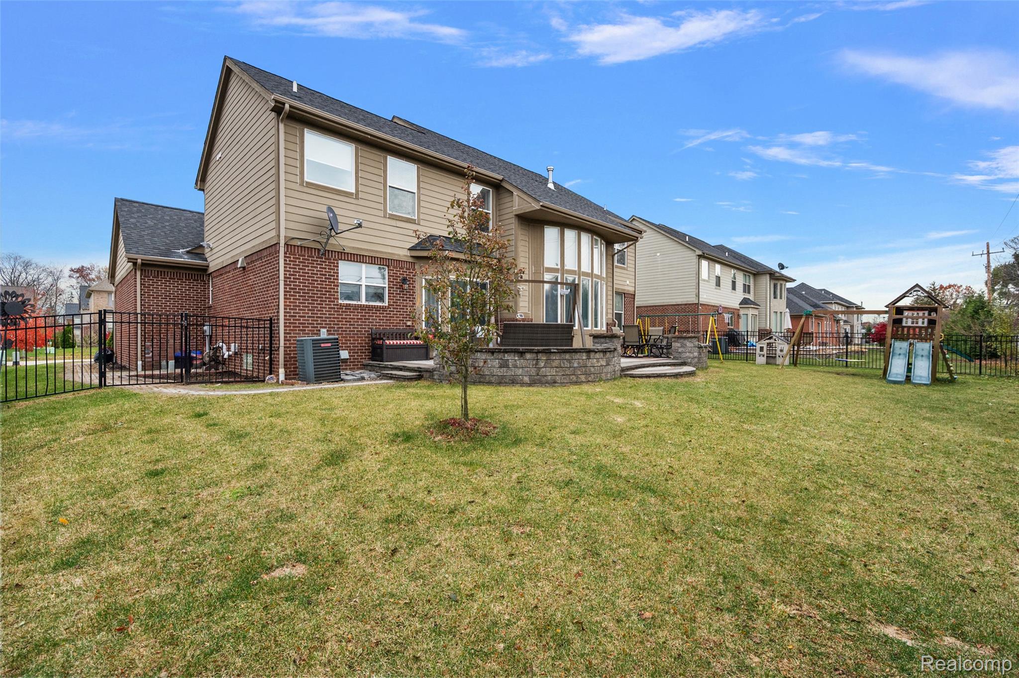 4095 Rockingham Drive