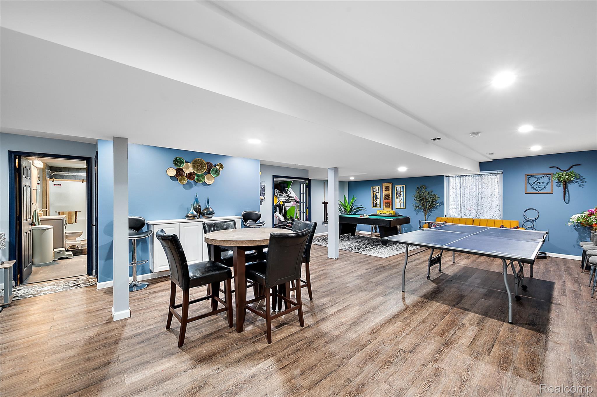 4095 Rockingham Drive