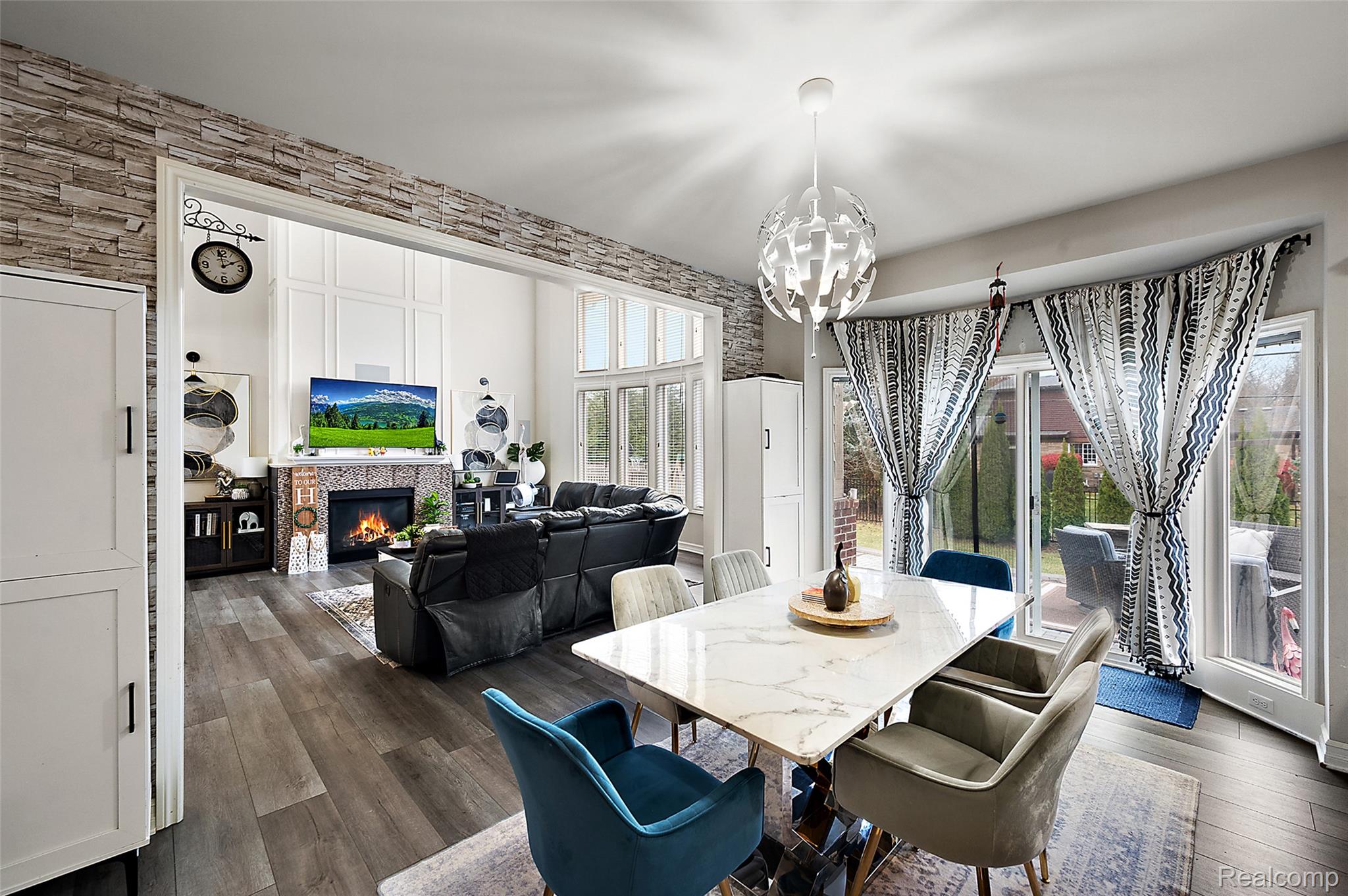 4095 Rockingham Drive