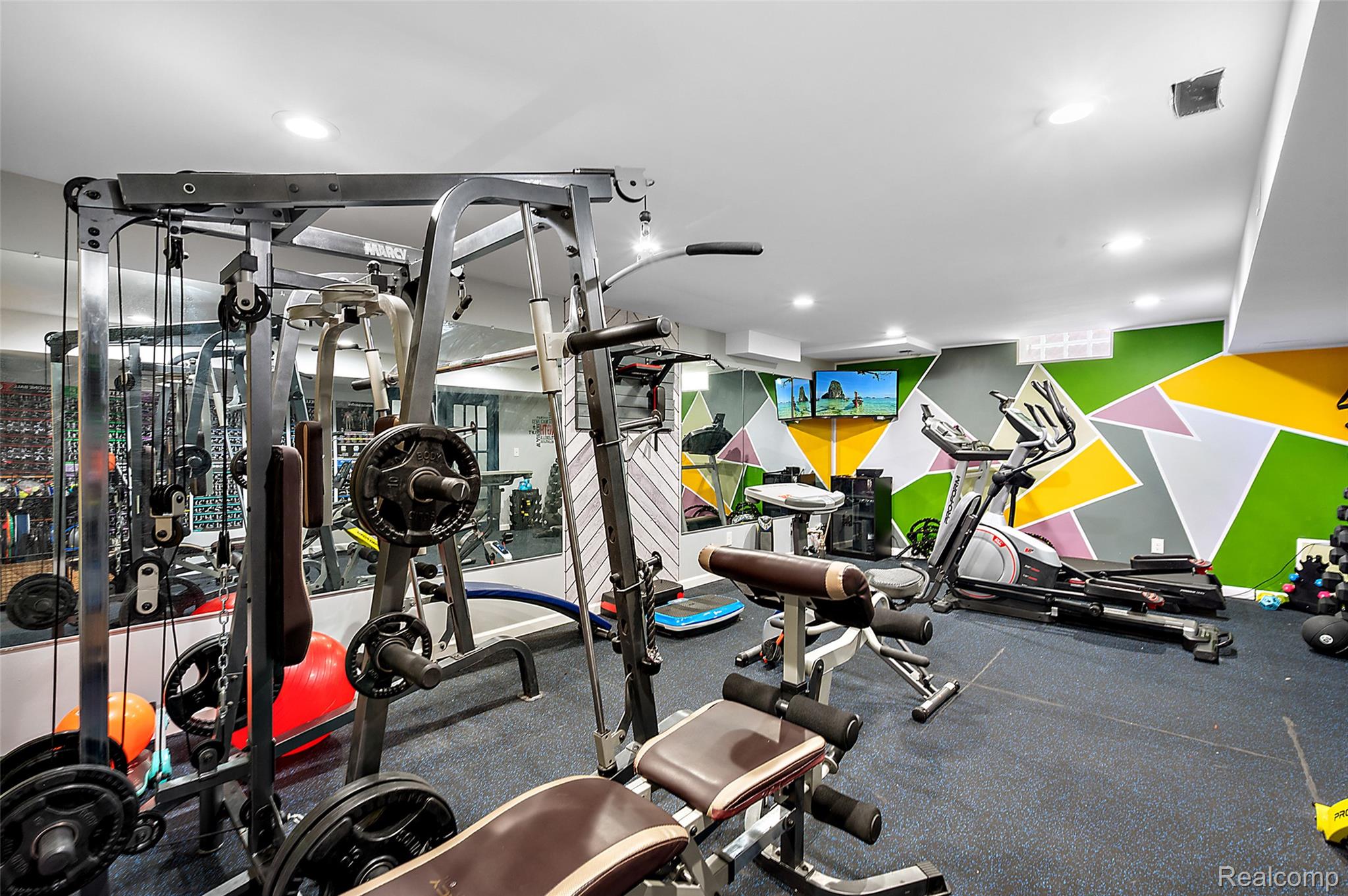 4095 Rockingham Drive