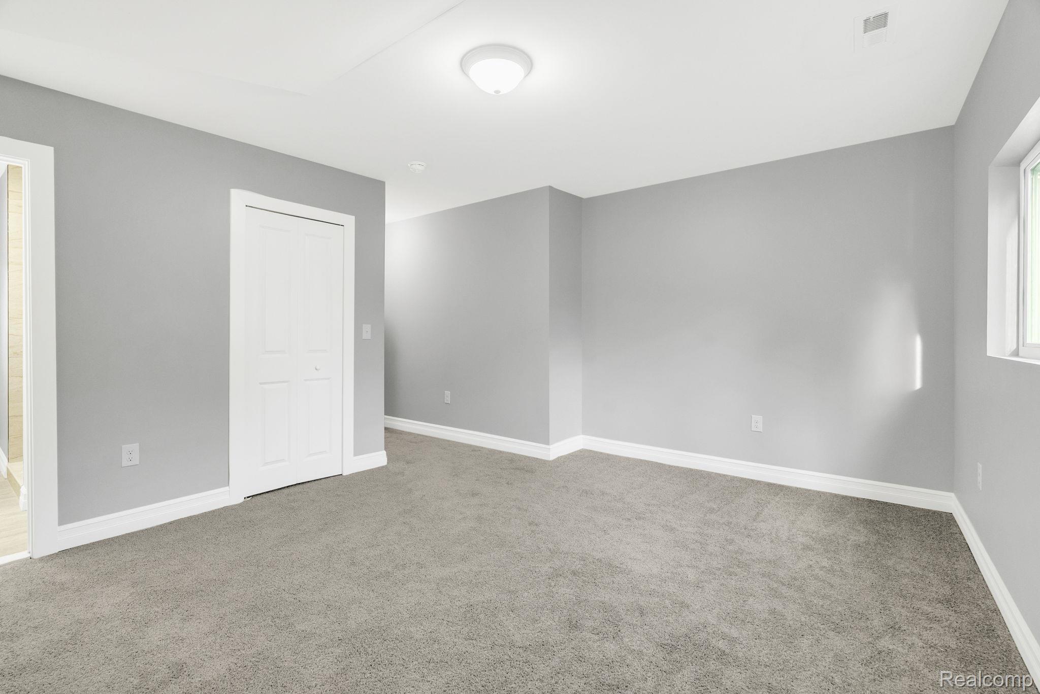 1038 Vinewood Street