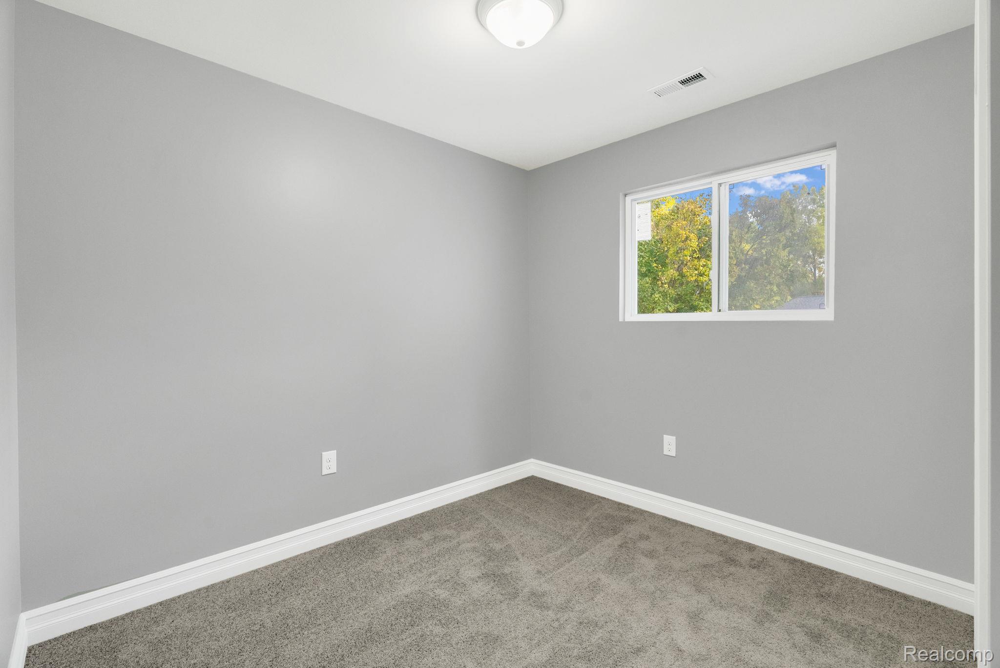 1038 Vinewood Street