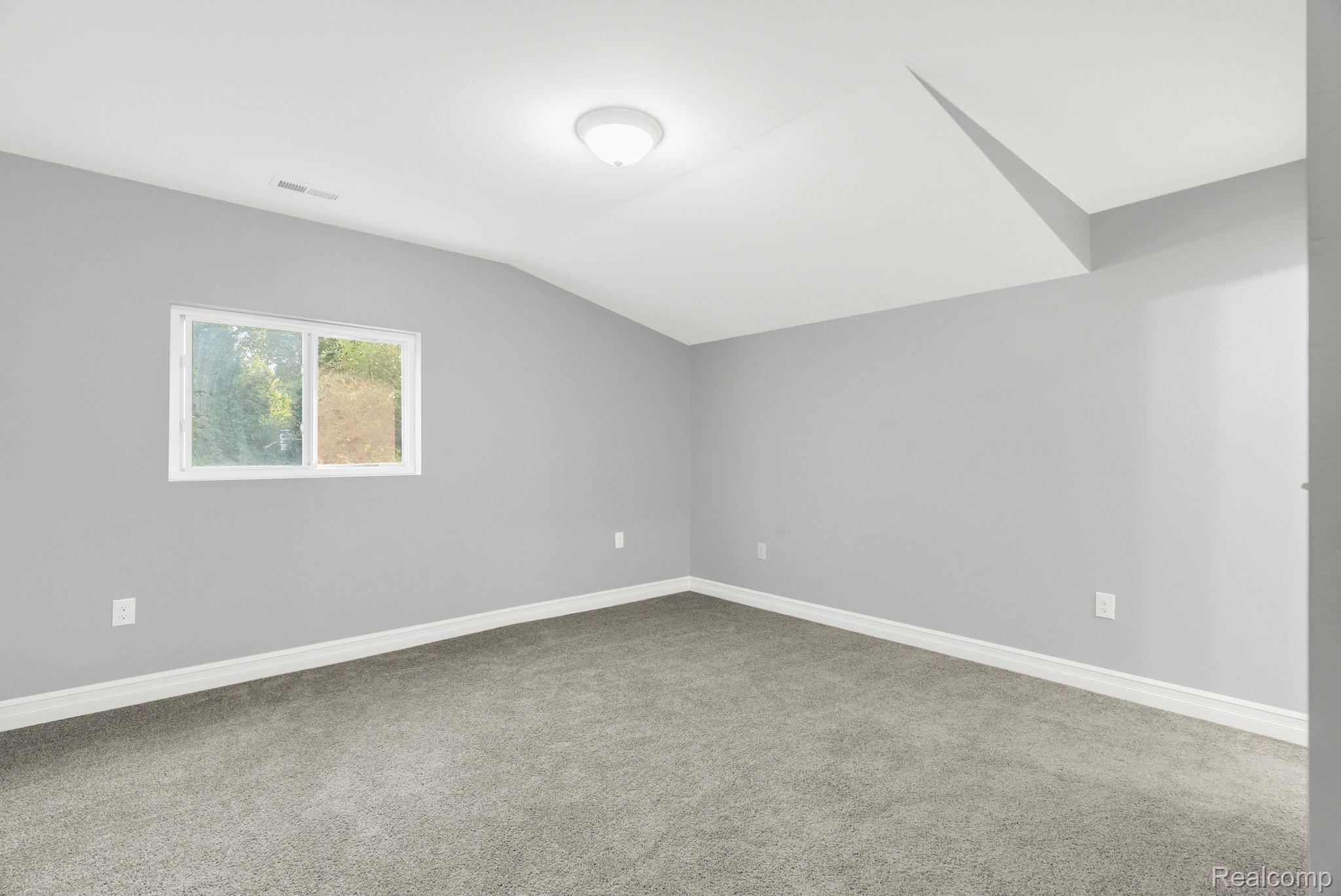 1038 Vinewood Street