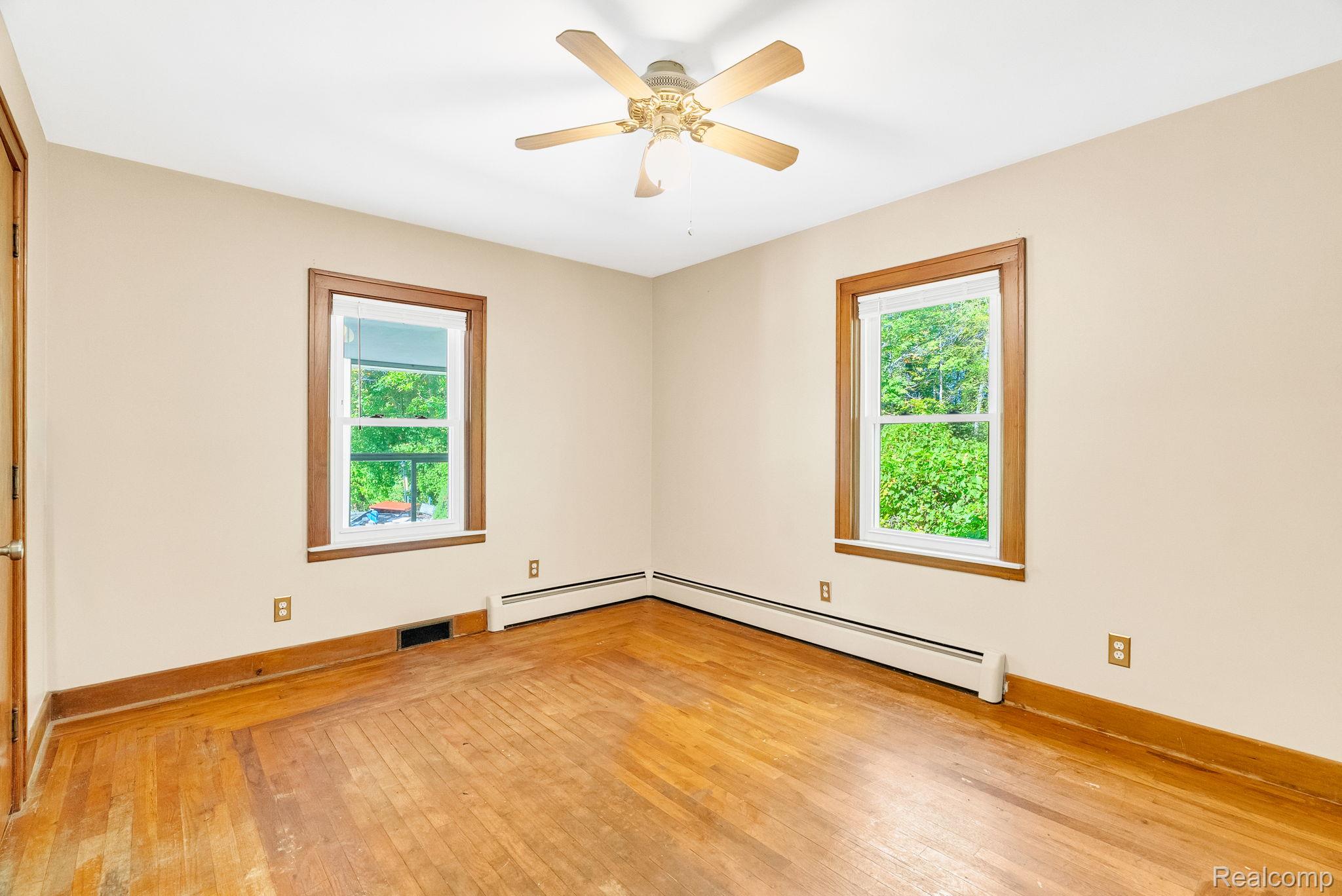 24915 Saint Paul
