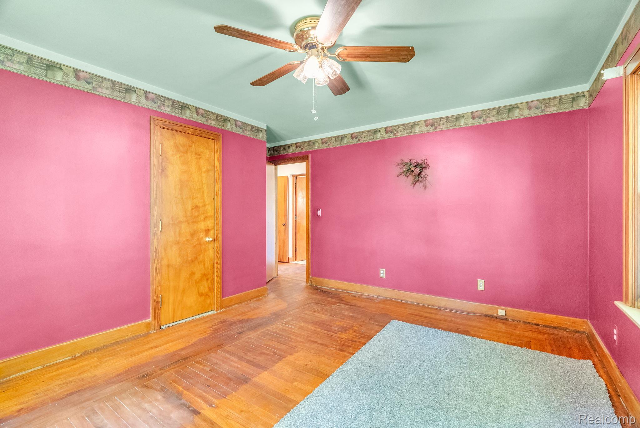 24915 Saint Paul