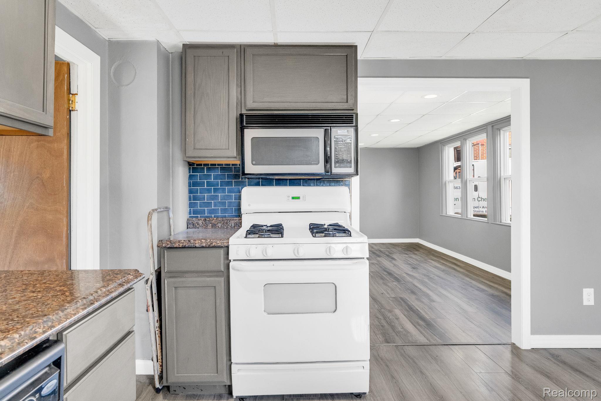 24915 Saint Paul