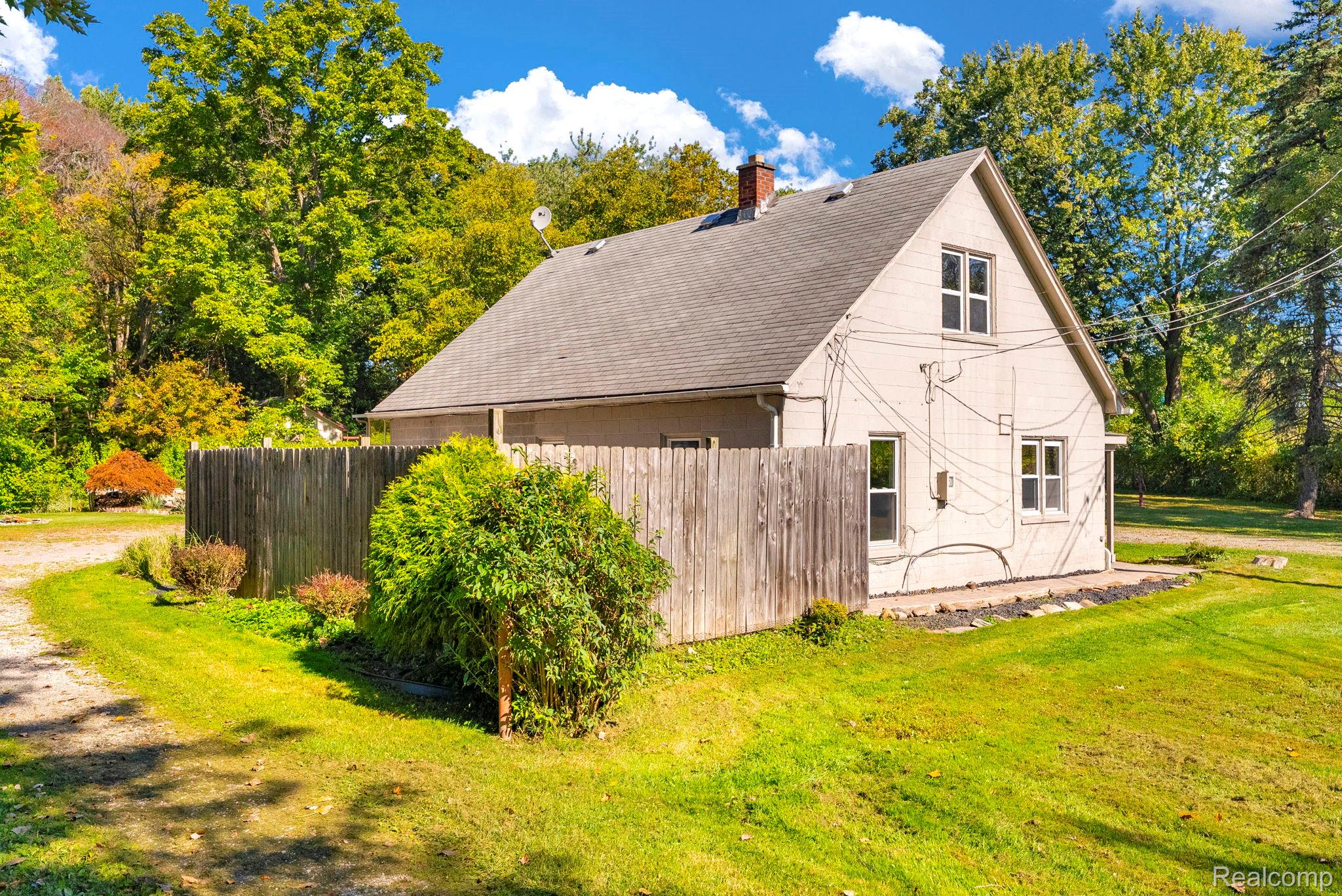 24915 Saint Paul