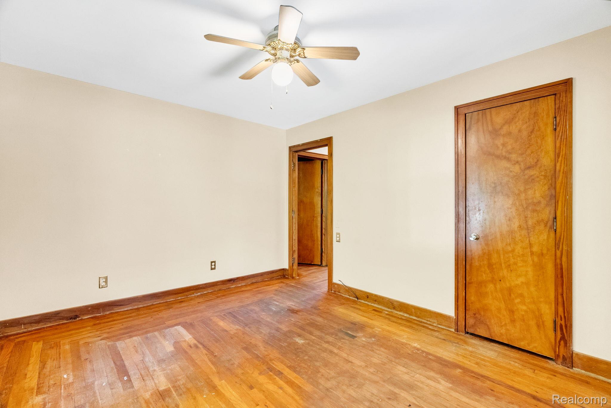24915 Saint Paul