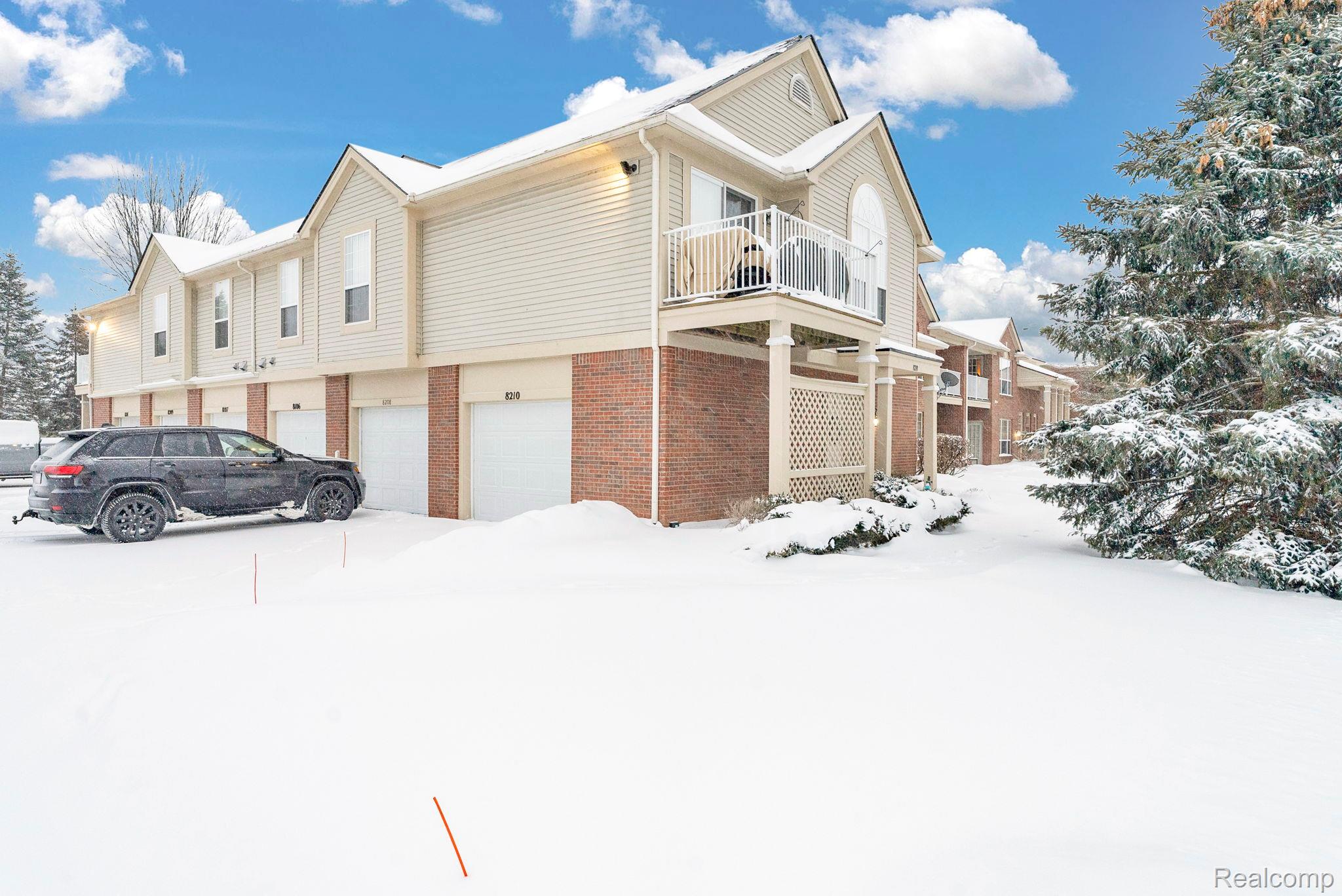 8208 Chesapeake Circle