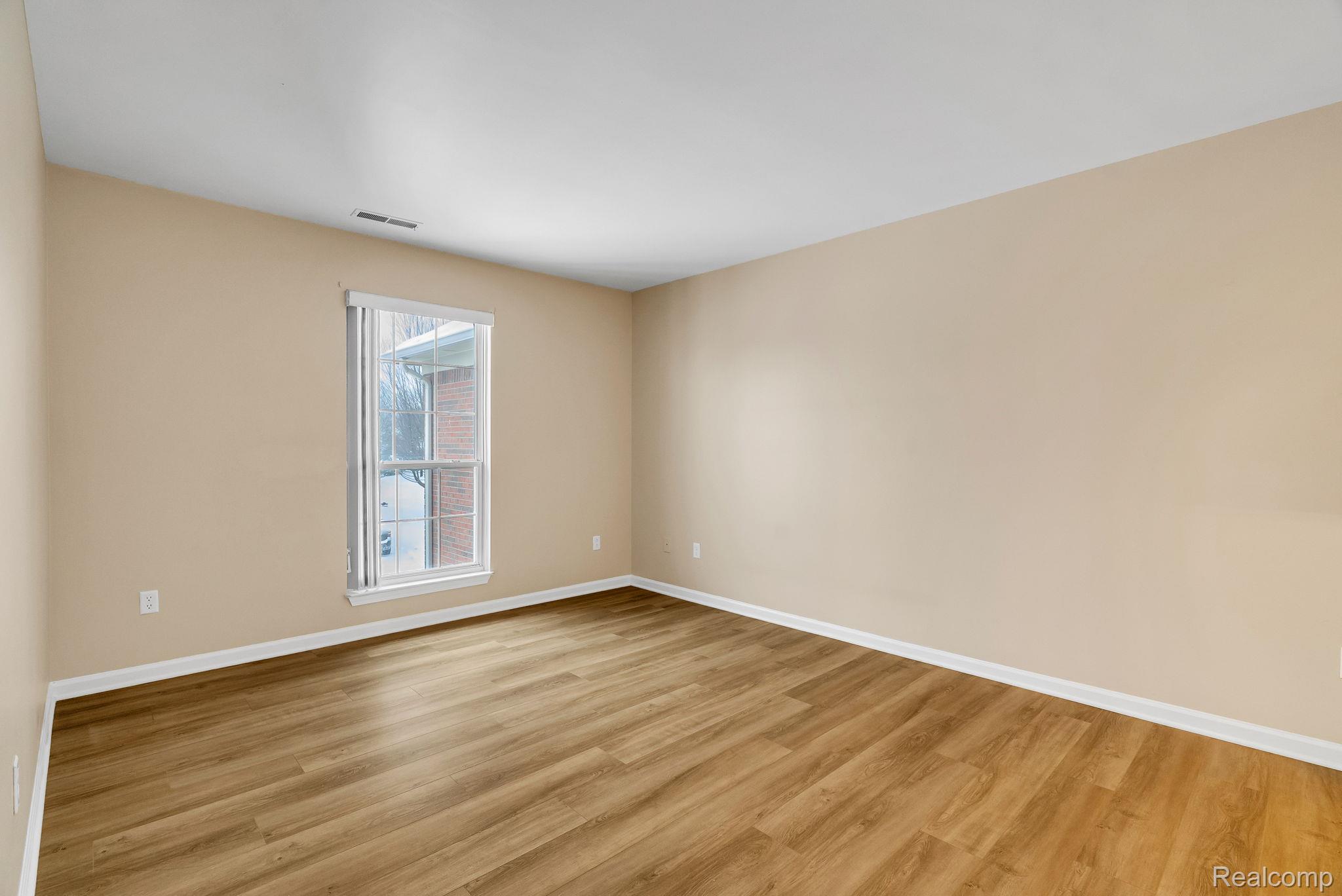 8208 Chesapeake Circle