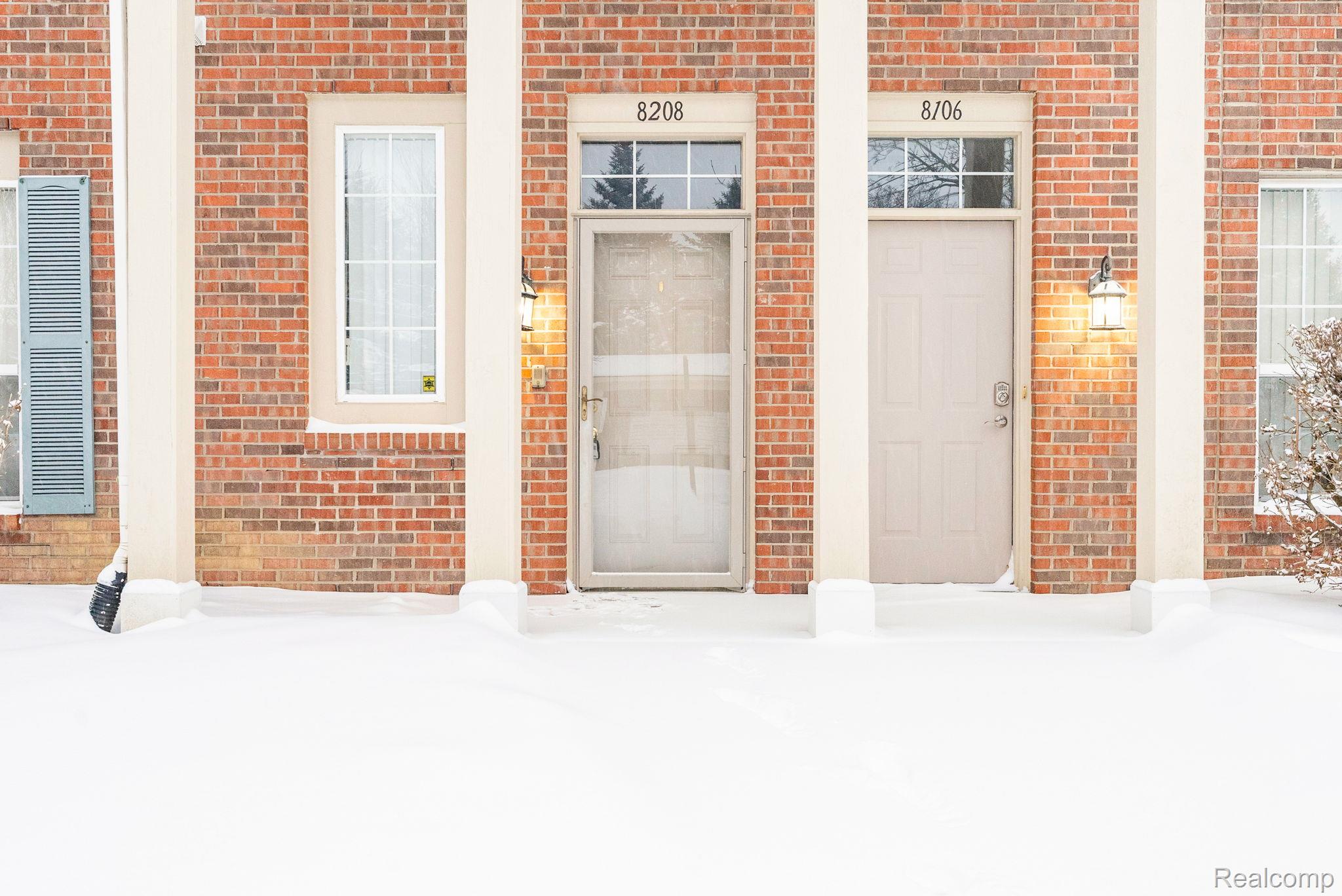 8208 Chesapeake Circle