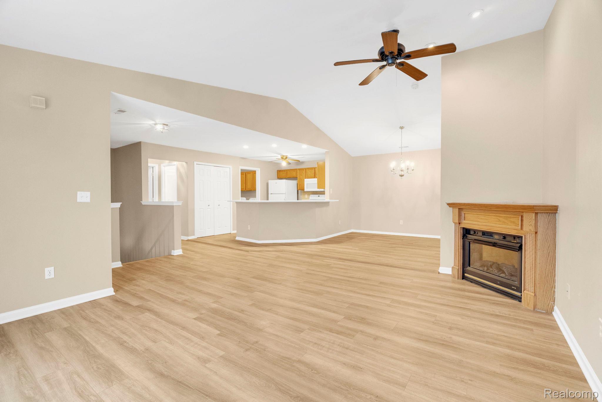 8208 Chesapeake Circle