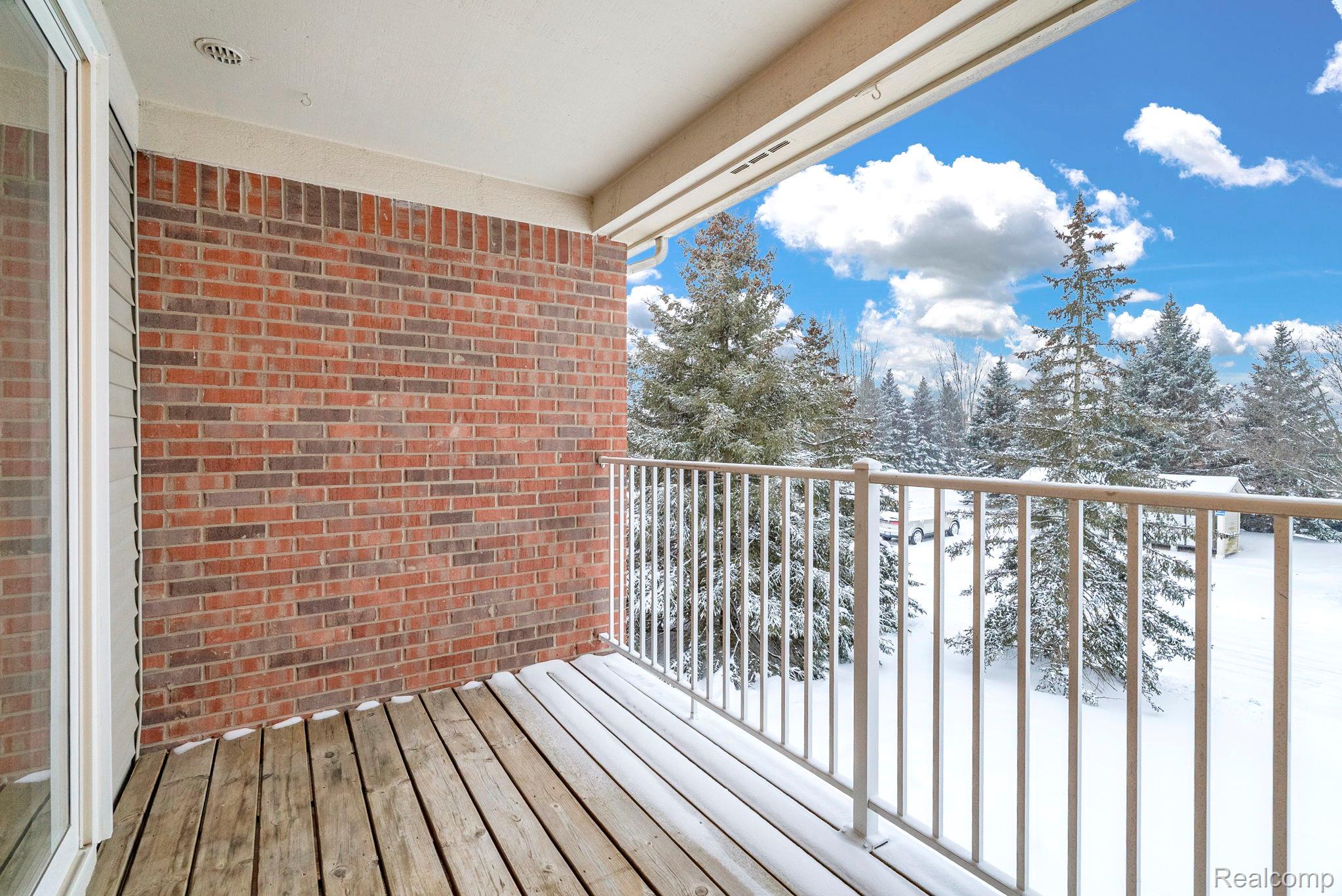 8208 Chesapeake Circle