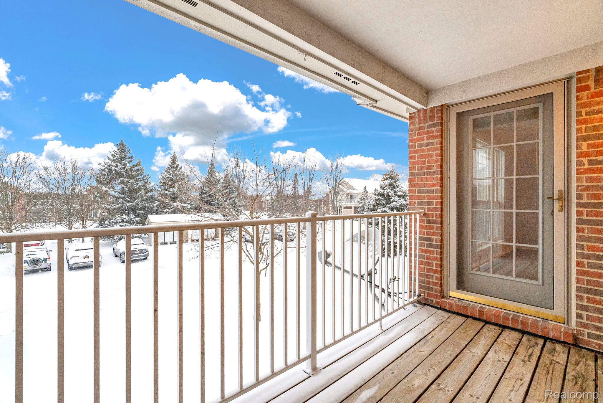 8208 Chesapeake Circle