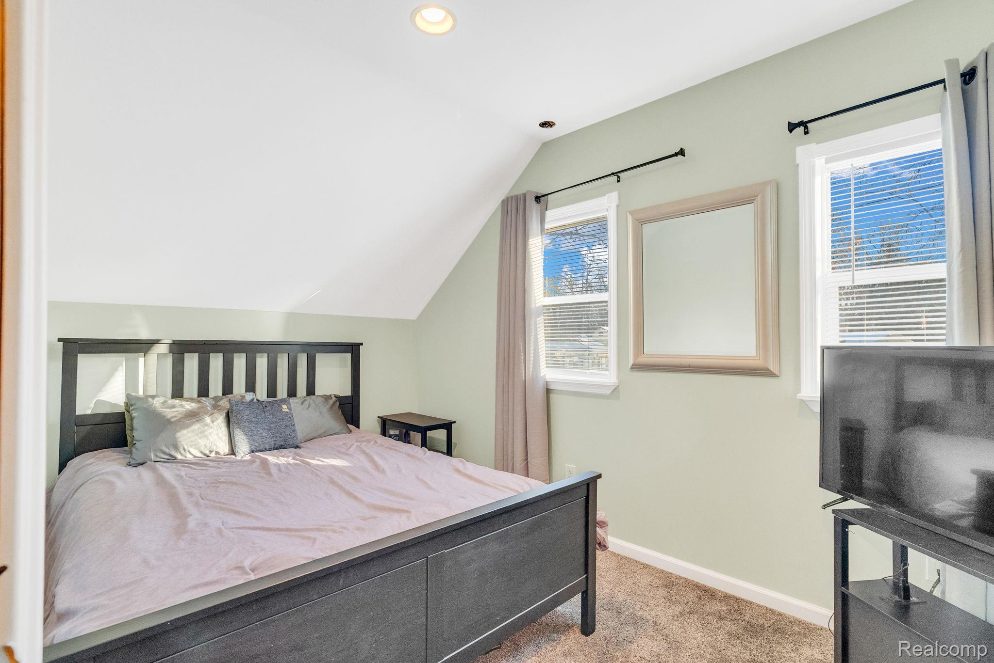 2149 Glenwood Court