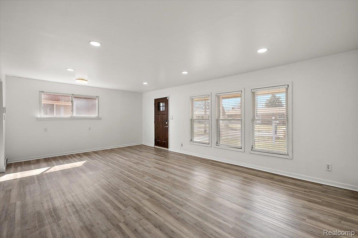 32076 Saint Annes Drive