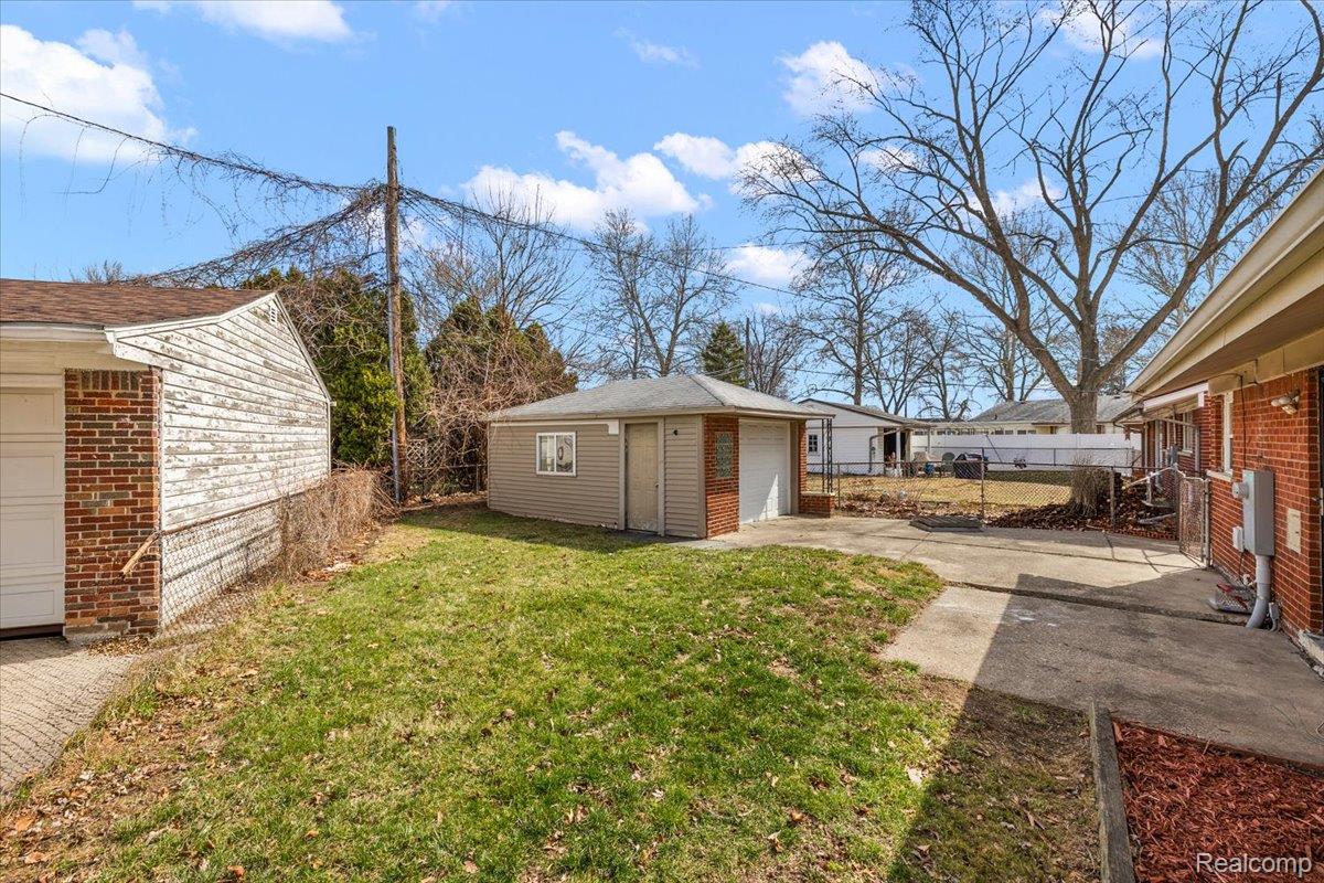 32076 Saint Annes Drive