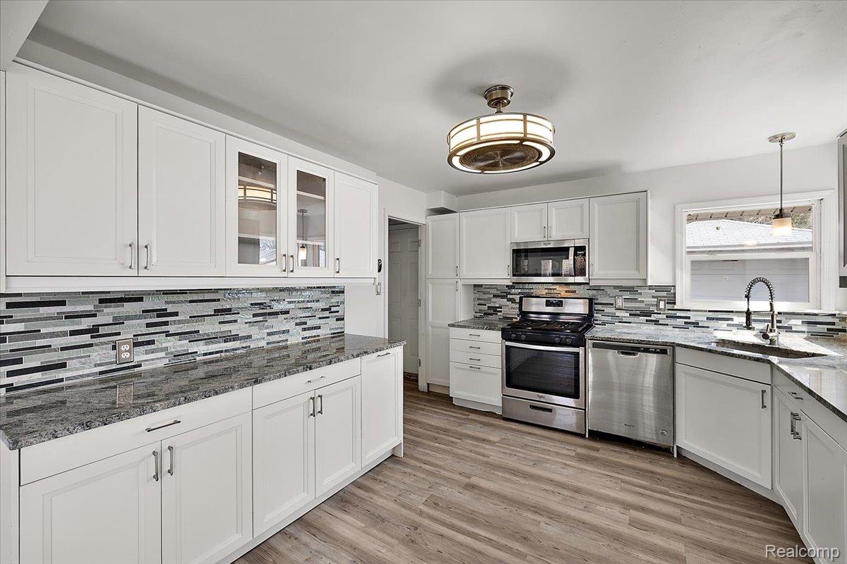 32076 Saint Annes Drive