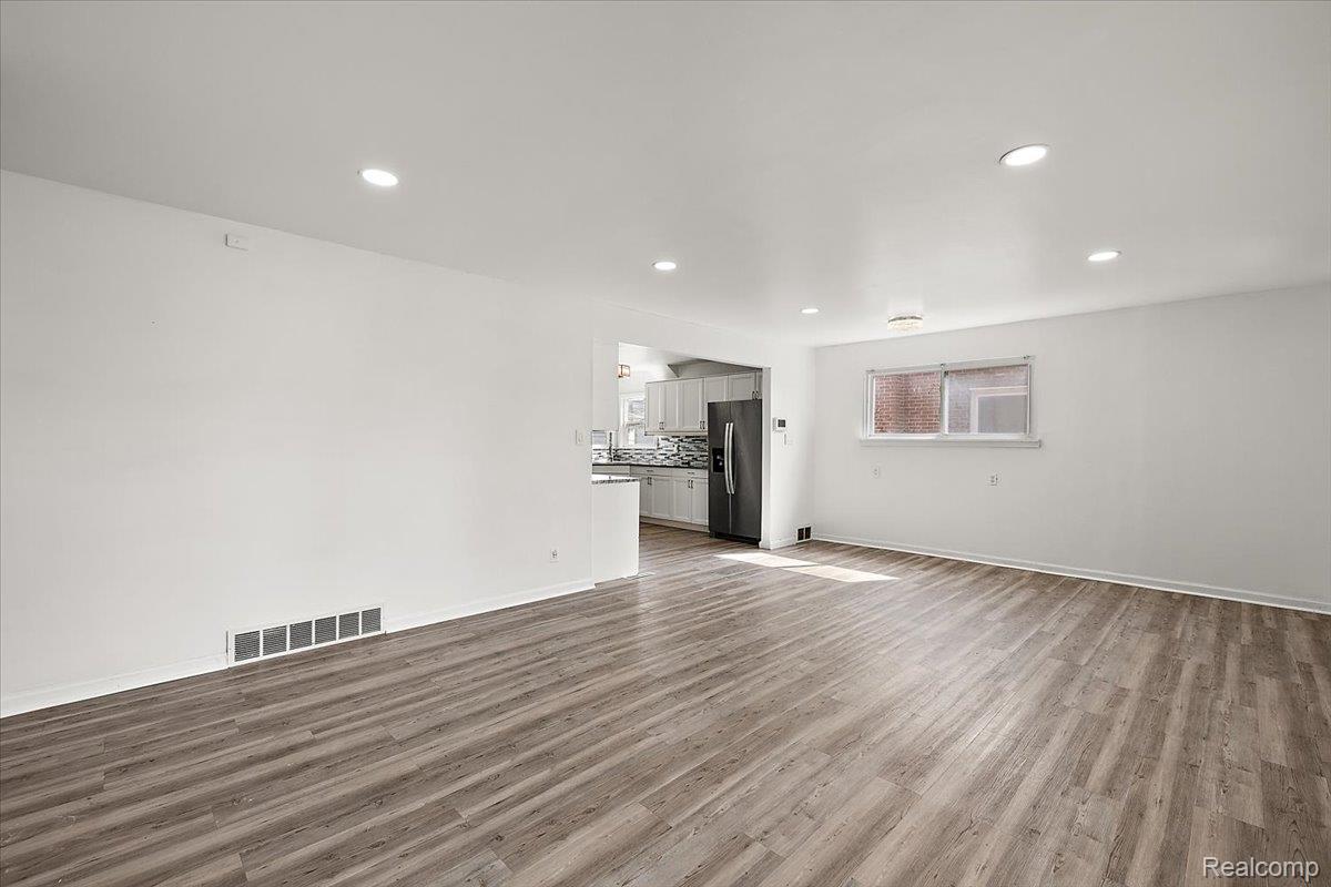 32076 Saint Annes Drive