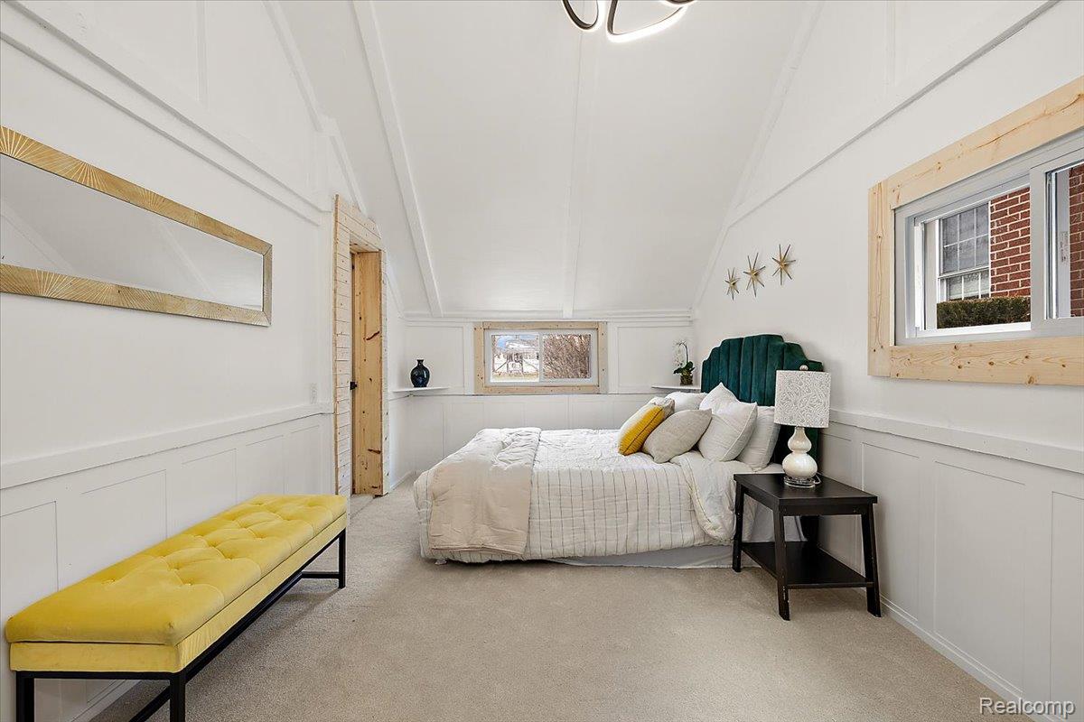 21625 Trombly Street