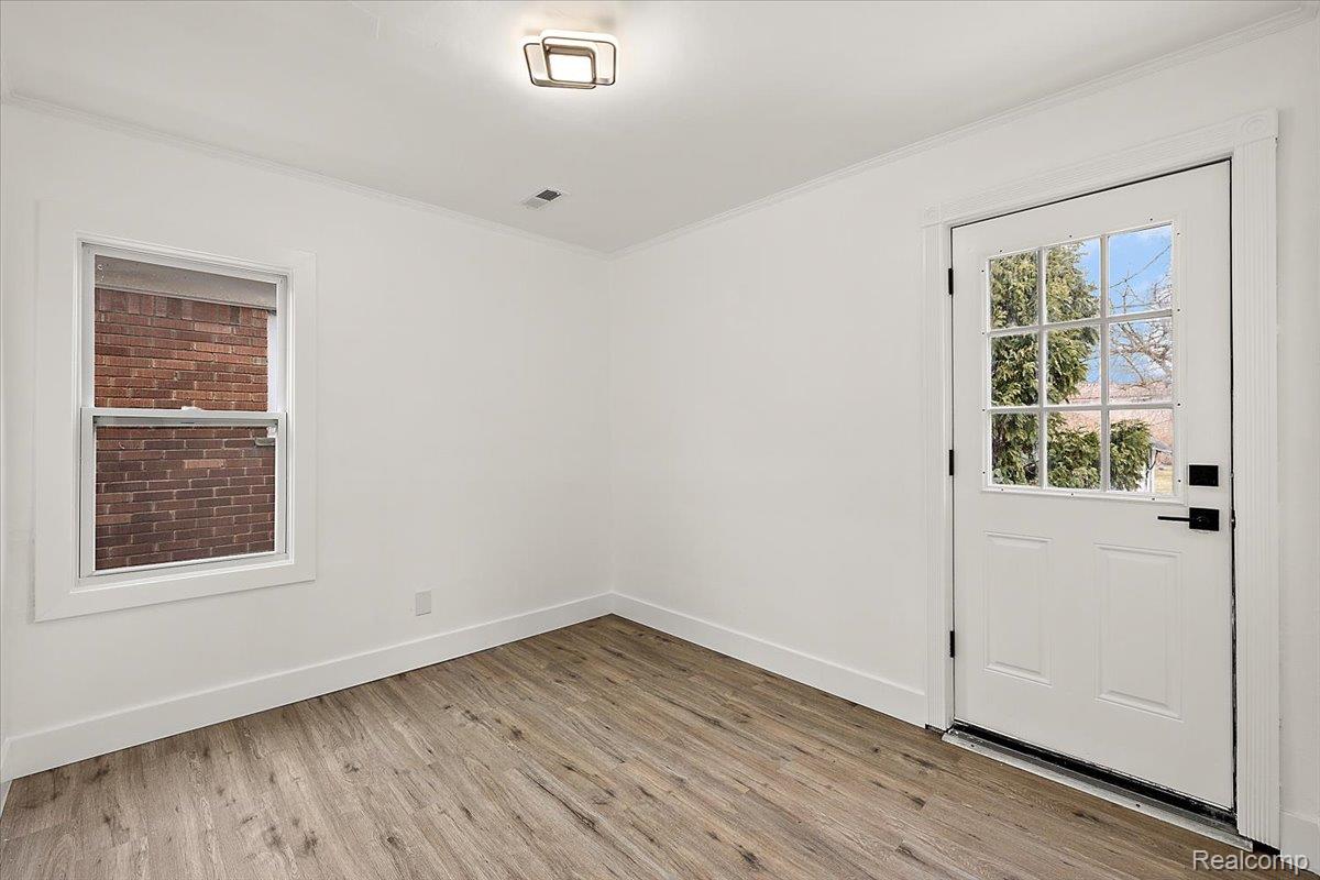 21625 Trombly Street