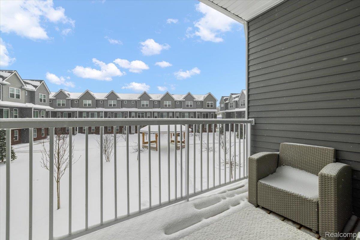 3951 Trailwaycommons Circle