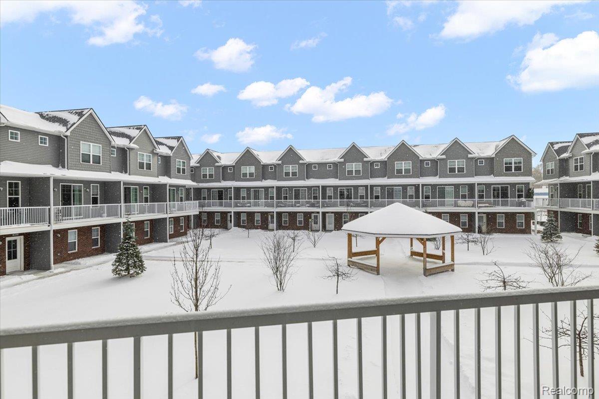 3951 Trailwaycommons Circle