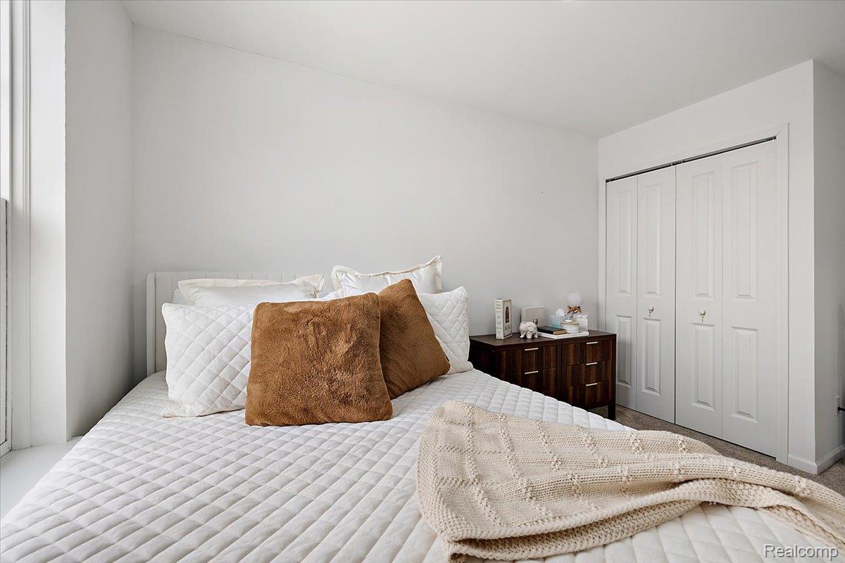 3951 Trailwaycommons Circle