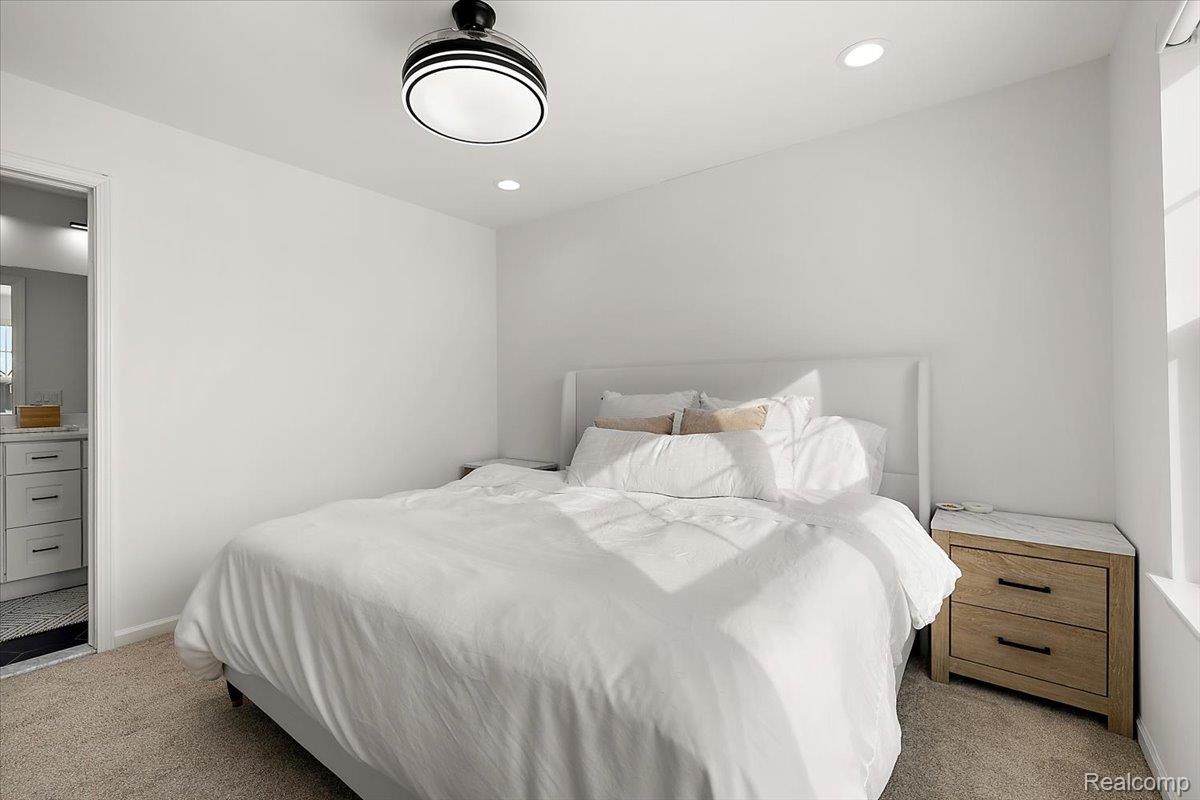 3951 Trailwaycommons Circle