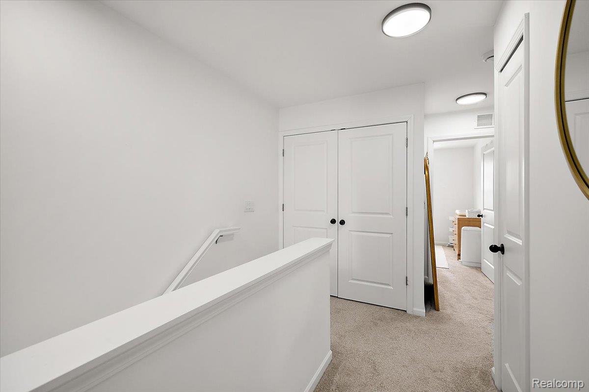 3951 Trailwaycommons Circle