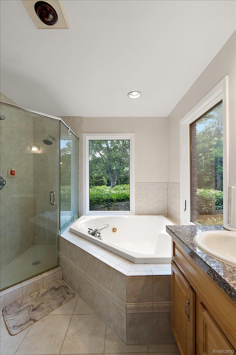 4700 Botany Glen