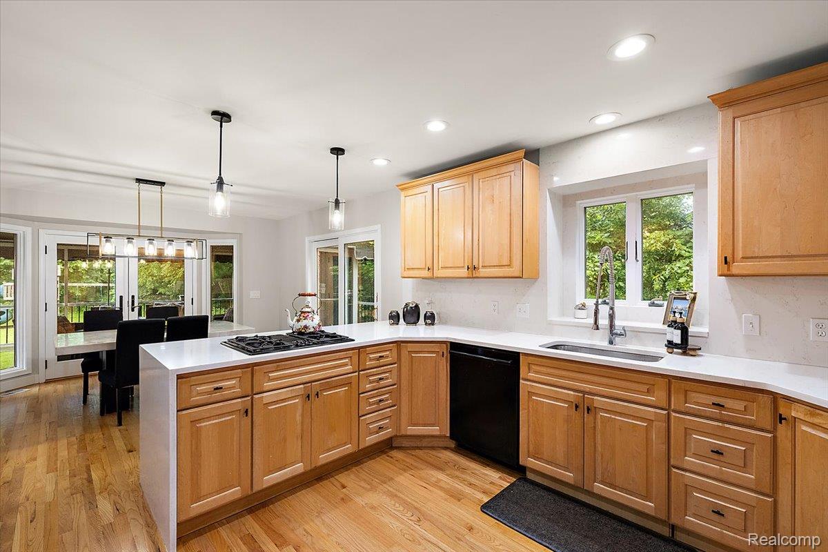 4700 Botany Glen