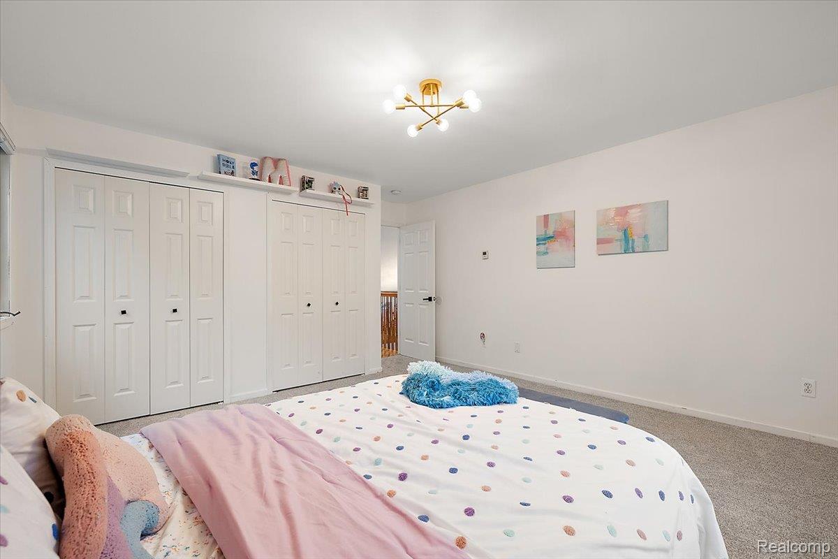 4700 Botany Glen