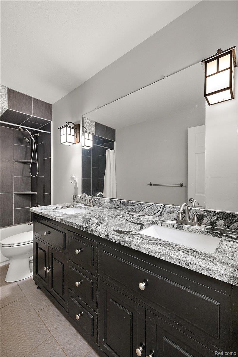 7291 Parkwood Drive