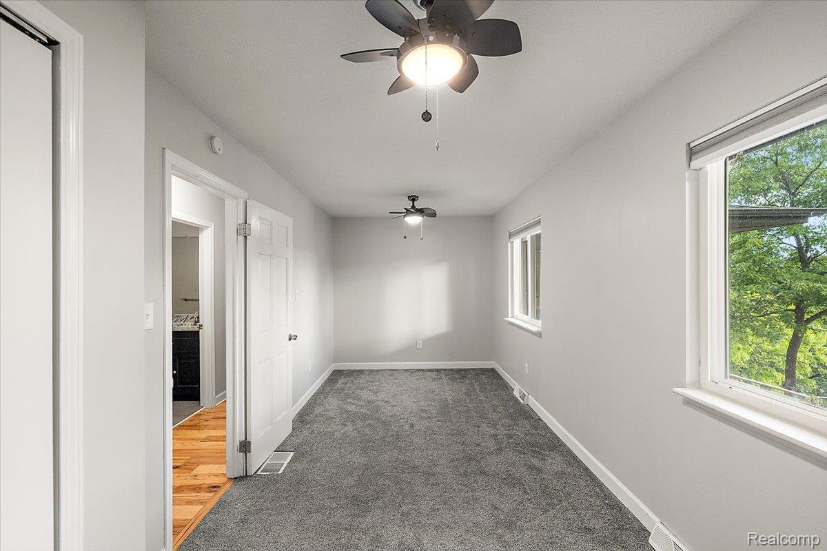 7291 Parkwood Drive