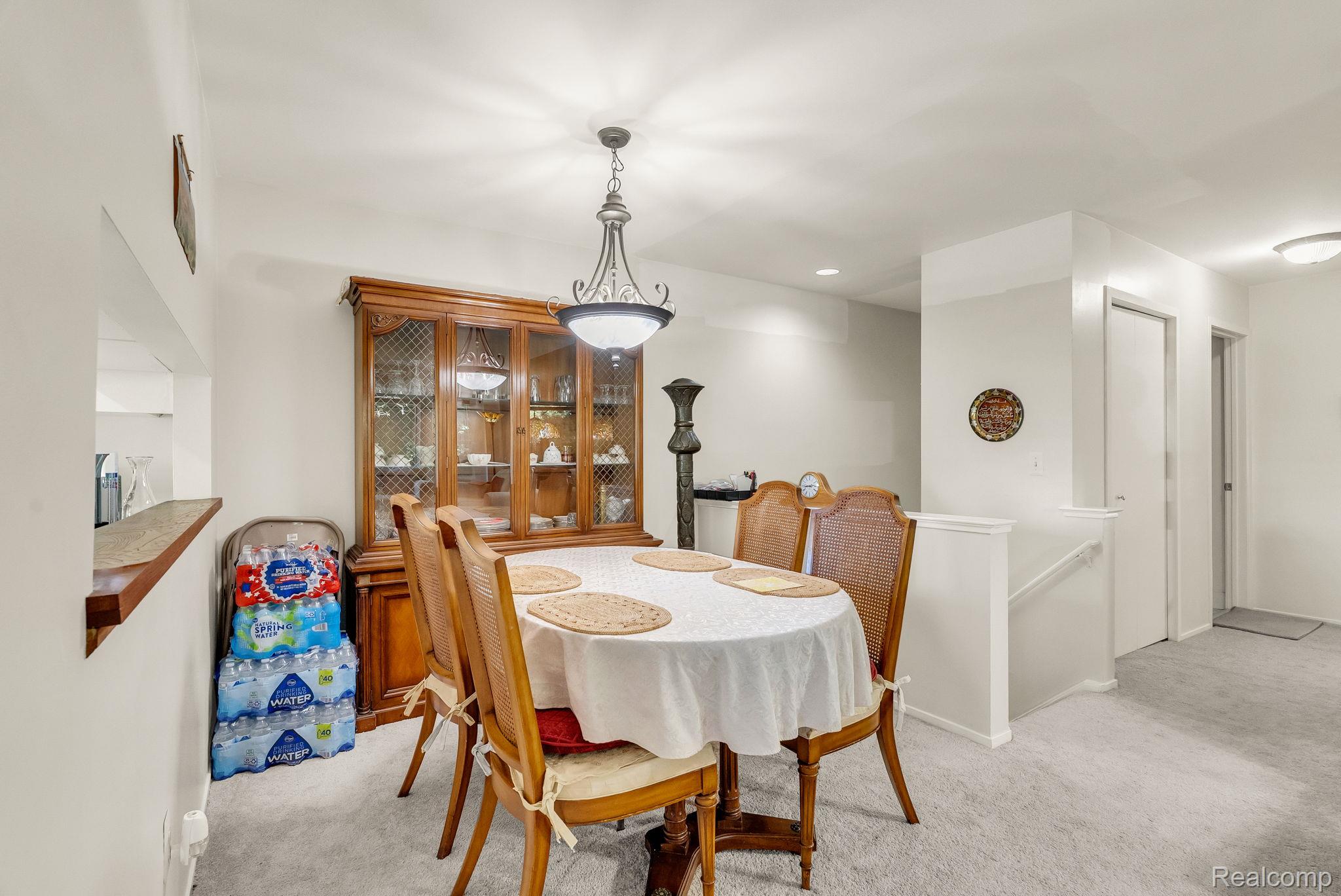 45000 Bayview Drive