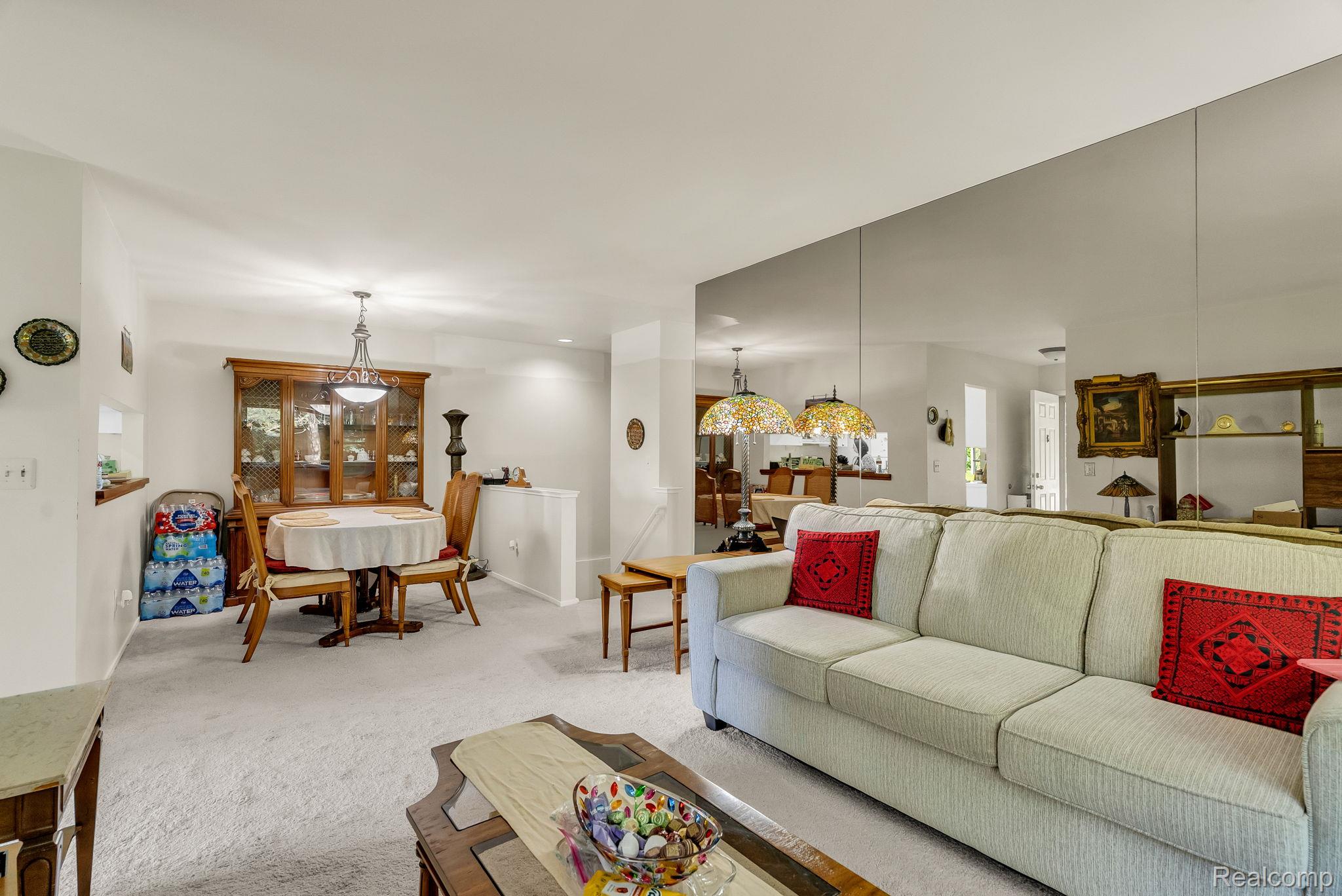 45000 Bayview Drive