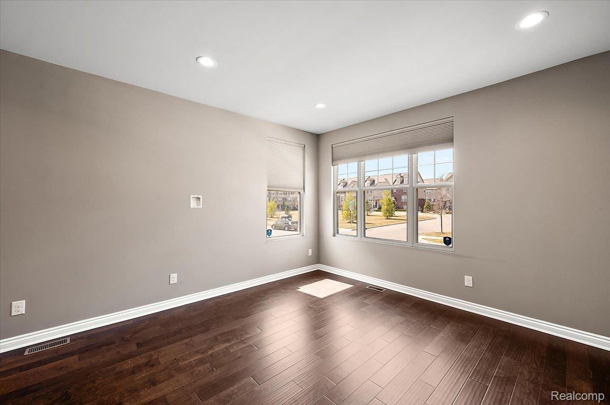 2877 Hartwick Drive