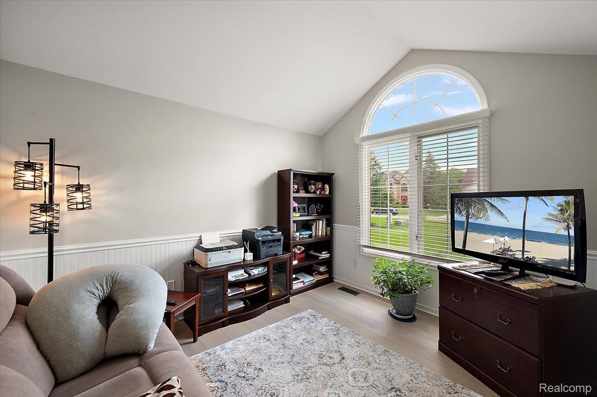 3359 Paddington Court