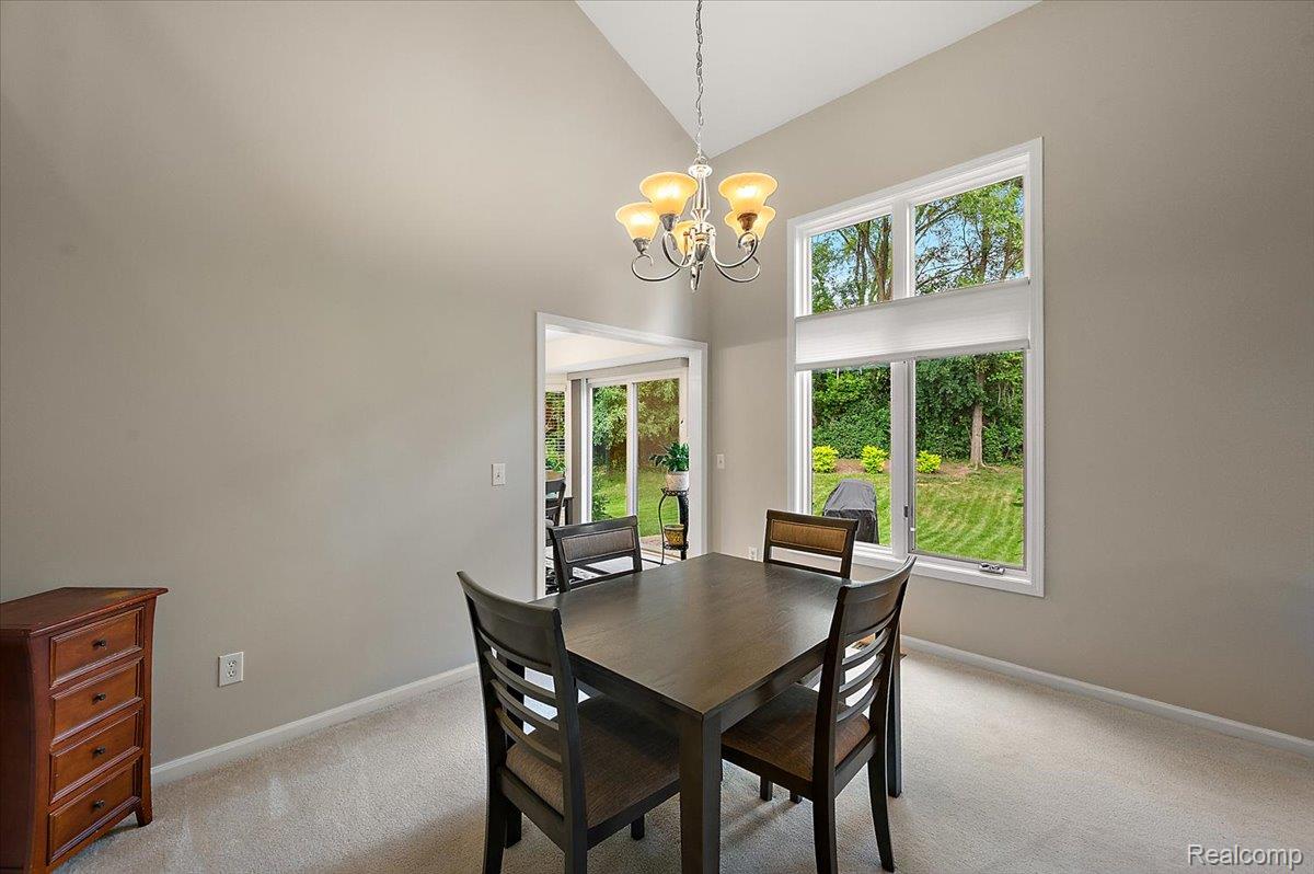 3359 Paddington Court