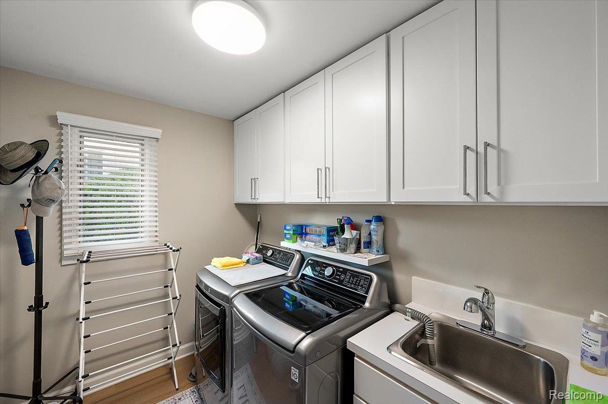 3359 Paddington Court