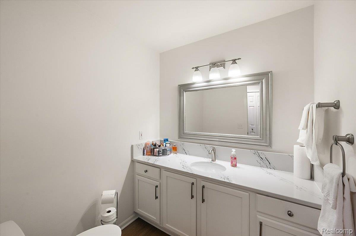 3359 Paddington Court