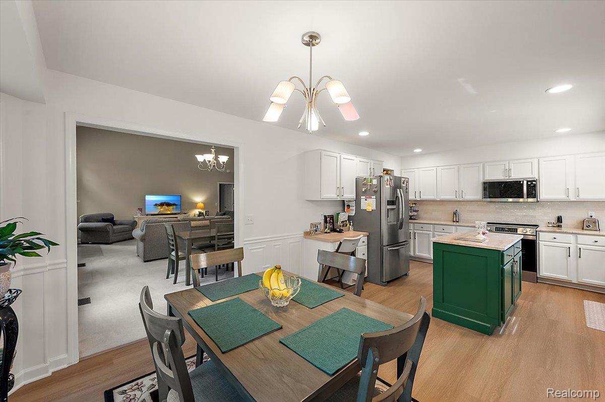 3359 Paddington Court