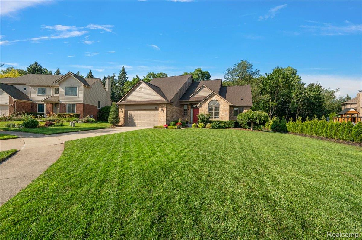 3359 Paddington Court