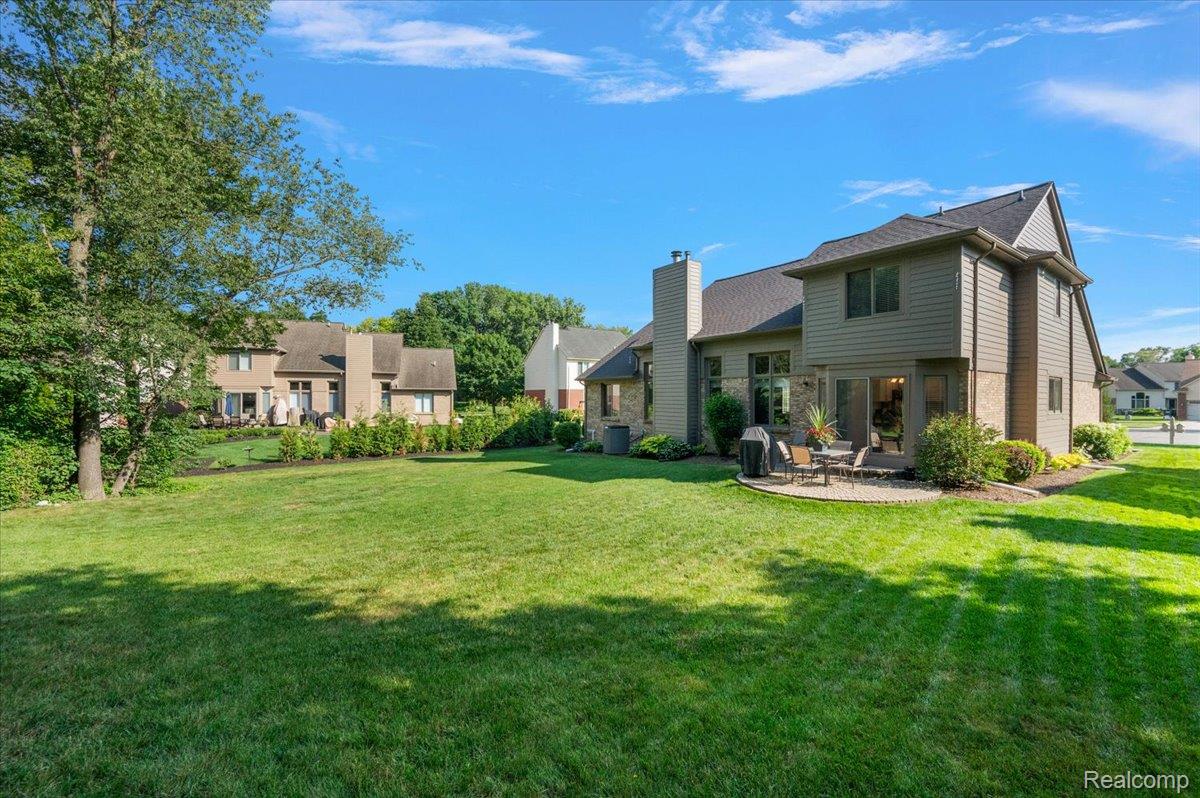 3359 Paddington Court