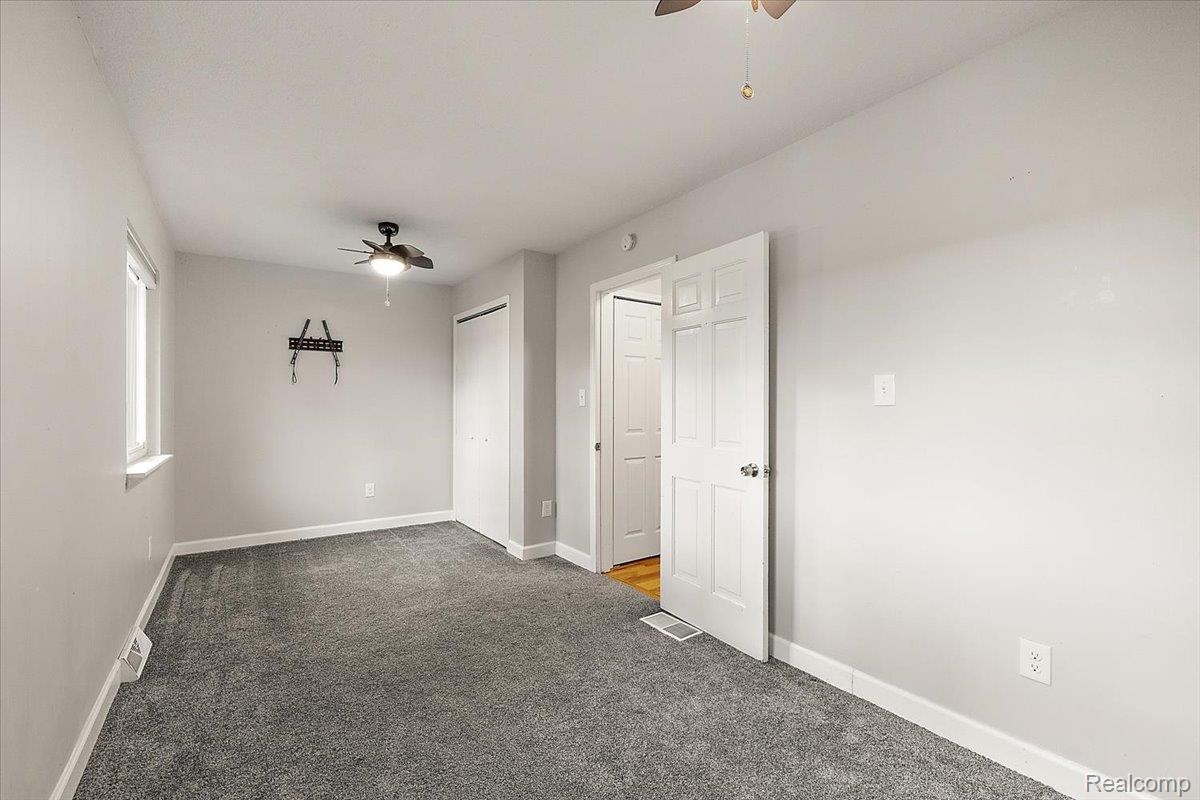 7291 Parkwood Drive