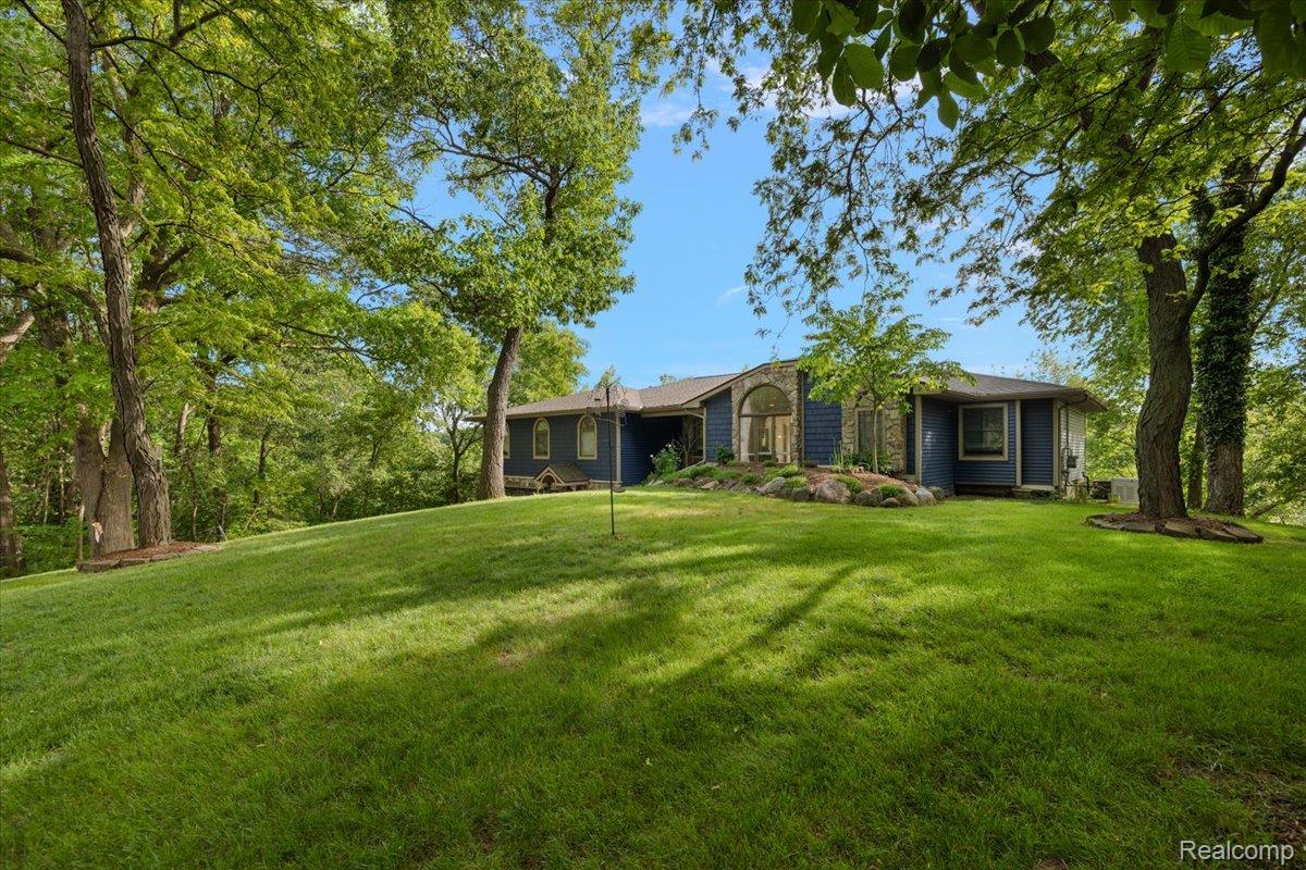 7291 Parkwood Drive