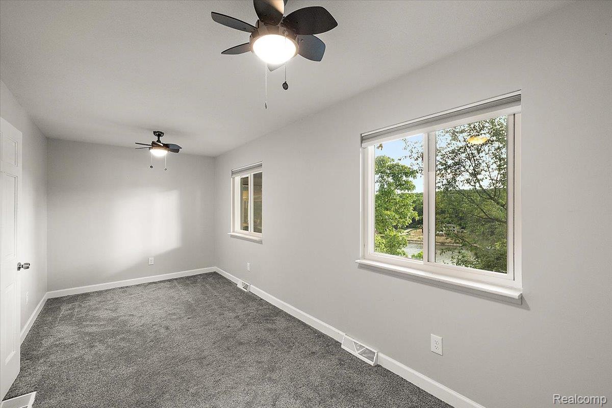 7291 Parkwood Drive
